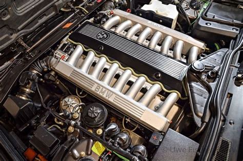 Bmw 750li Engine